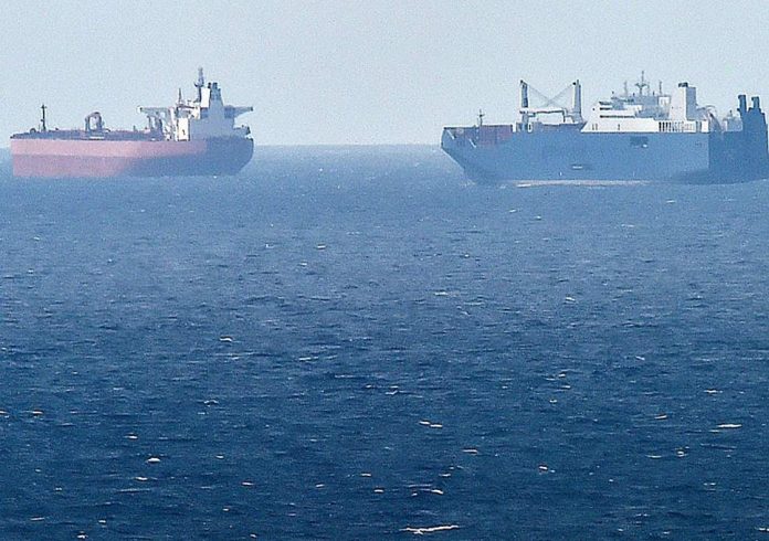 saudi oil tankers damaged